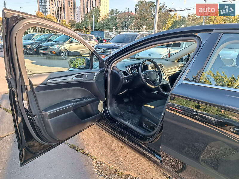Седан Ford Fusion 2019 в Харькове