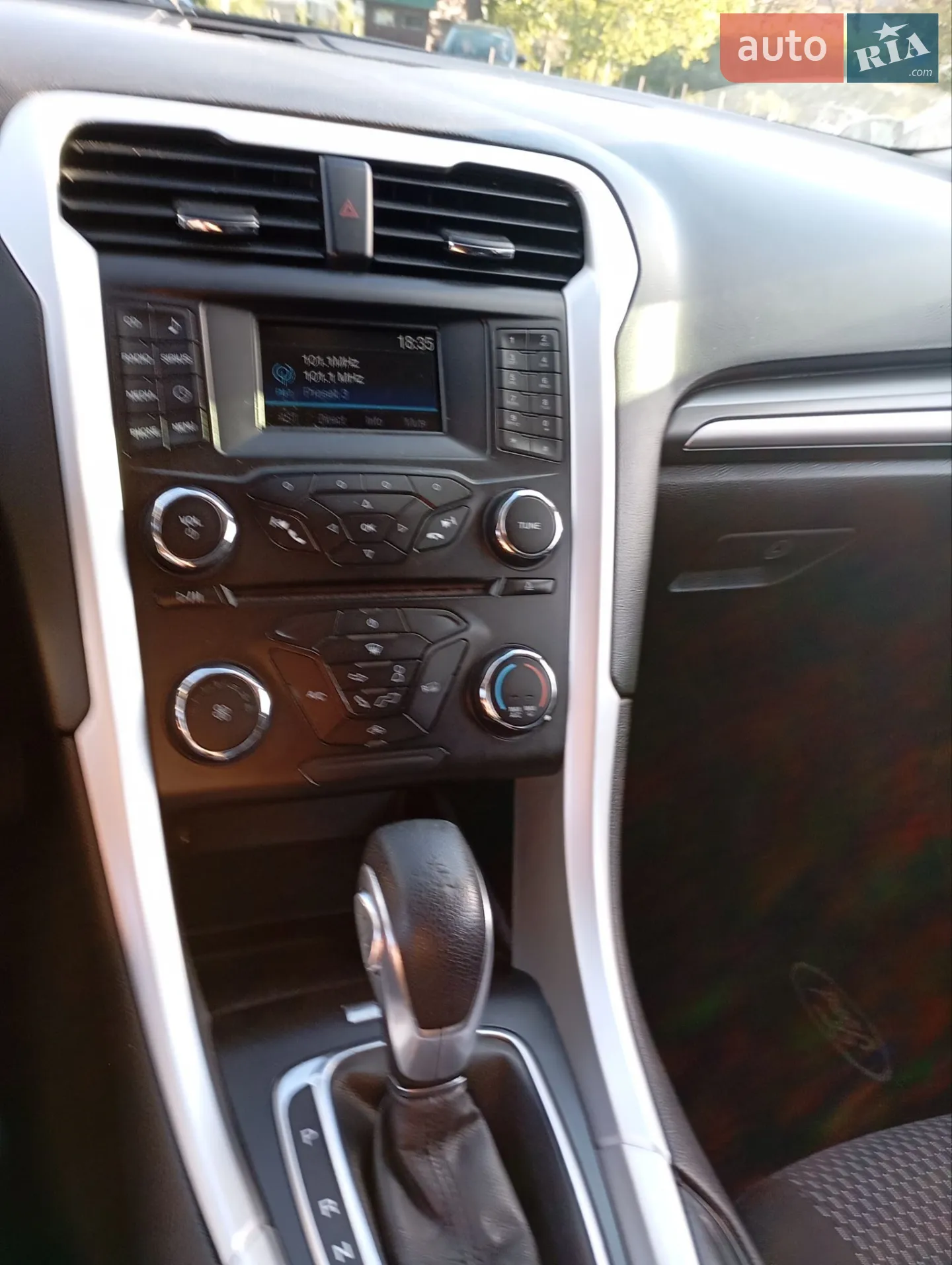 2014 Ford Fusion - мініатюра 16