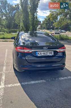 Седан Ford Fusion 2016 в 