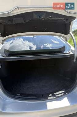 Седан Ford Fusion 2015 в 