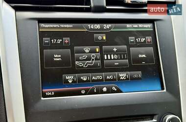 Седан Ford Fusion 2013 в 