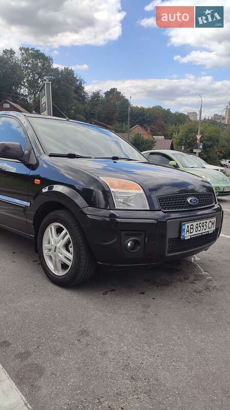 Хэтчбек Ford Fusion 2011 в Виннице