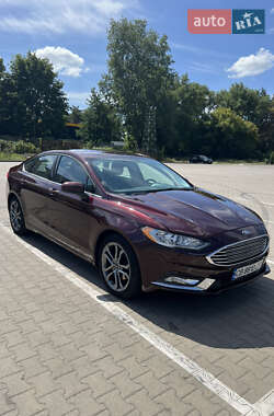 Седан Ford Fusion 2016 в 