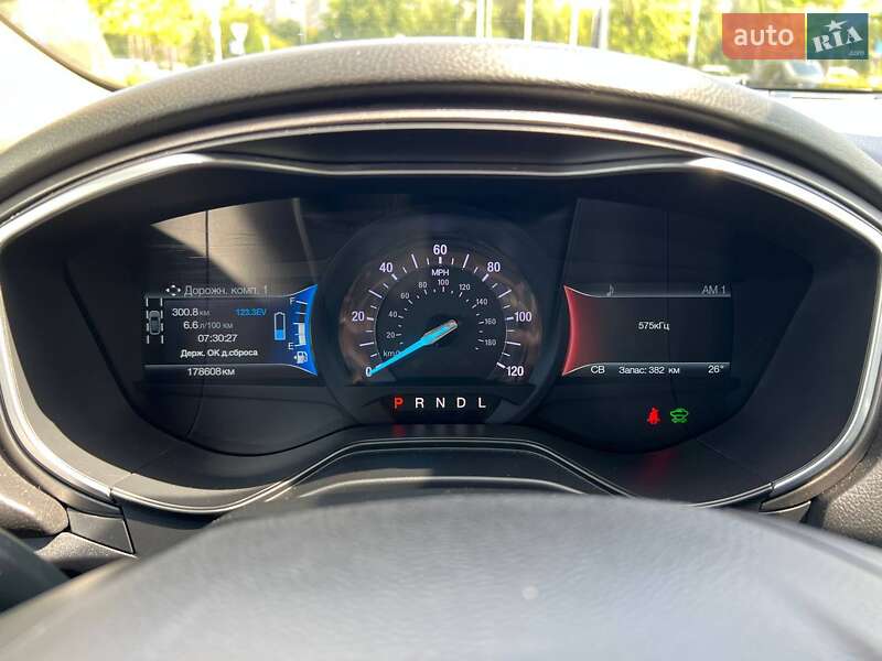 Седан Ford Fusion 2018 в Киеве