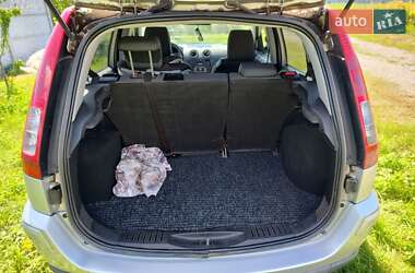 Хэтчбек Ford Fusion 2006 в 