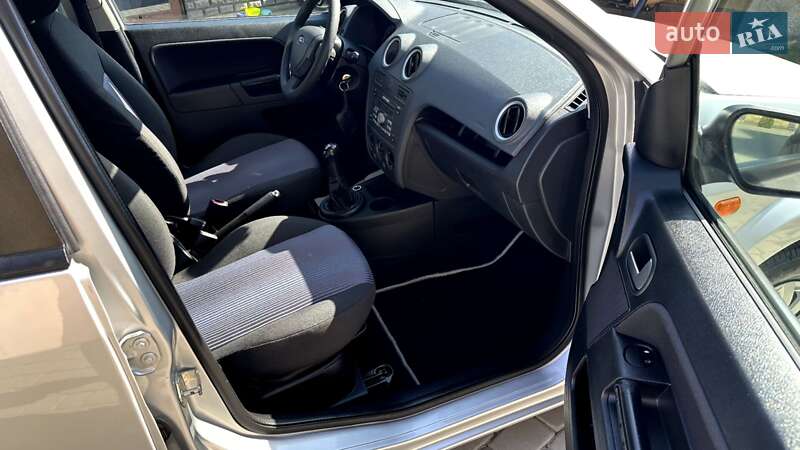 Хетчбек Ford Fusion 2007 в Луцьку
