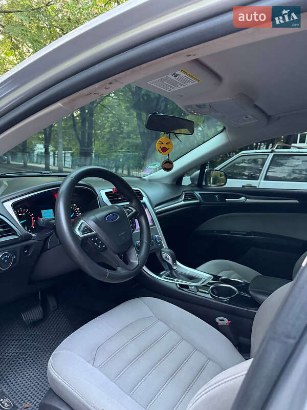 Седан Ford Fusion 2013 в Харькове