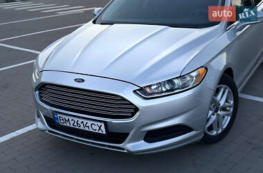 Седан Ford Fusion 2014 в 