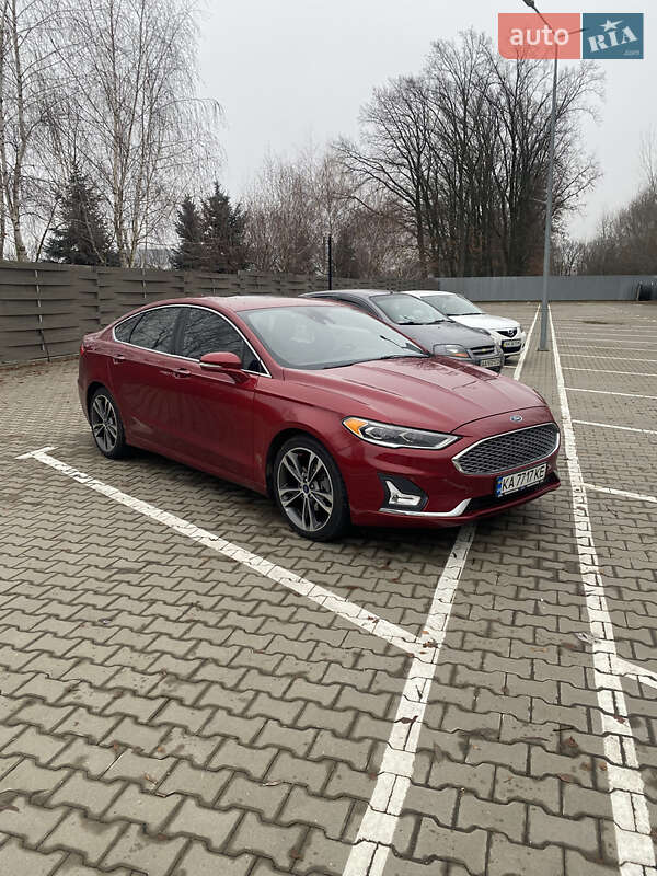 Седан Ford Fusion 2019 в Киеве