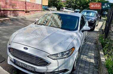 Седан Ford Fusion 2018 в 