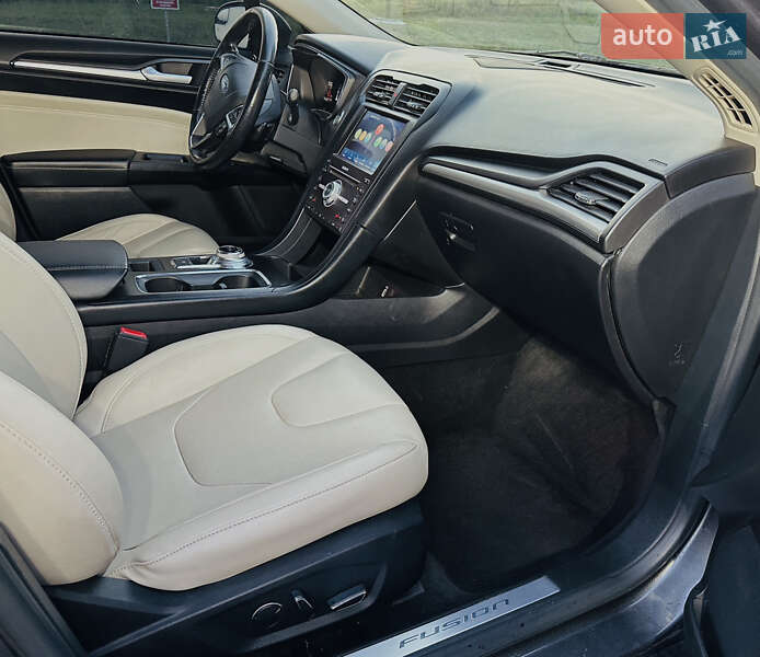 Седан Ford Fusion 2017 в Полтаве