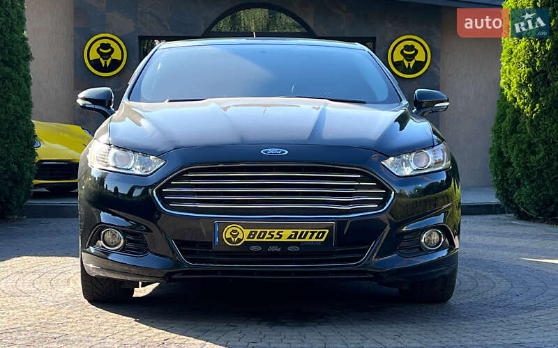 Седан Ford Fusion 2014 в Львове