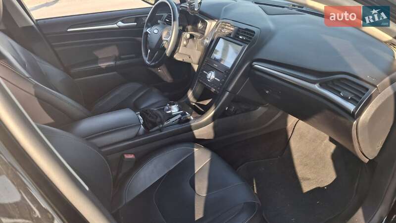 Седан Ford Fusion 2017 в Виннице