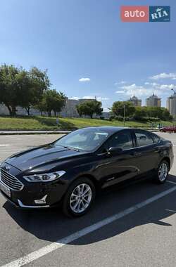 Седан Ford Fusion 2019 в Княжичах