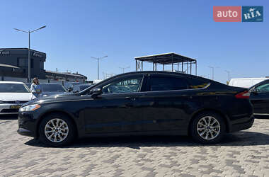 Седан Ford Fusion 2014 в 