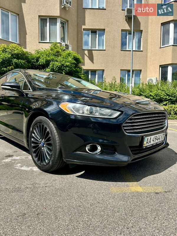 Седан Ford Fusion 2016 в Софиевской Борщаговке