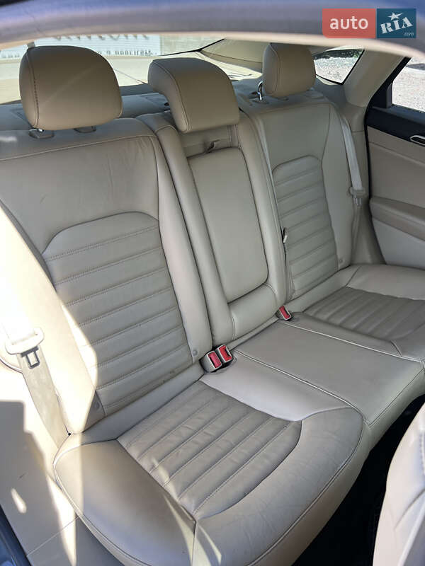 Седан Ford Fusion 2015 в Черкассах