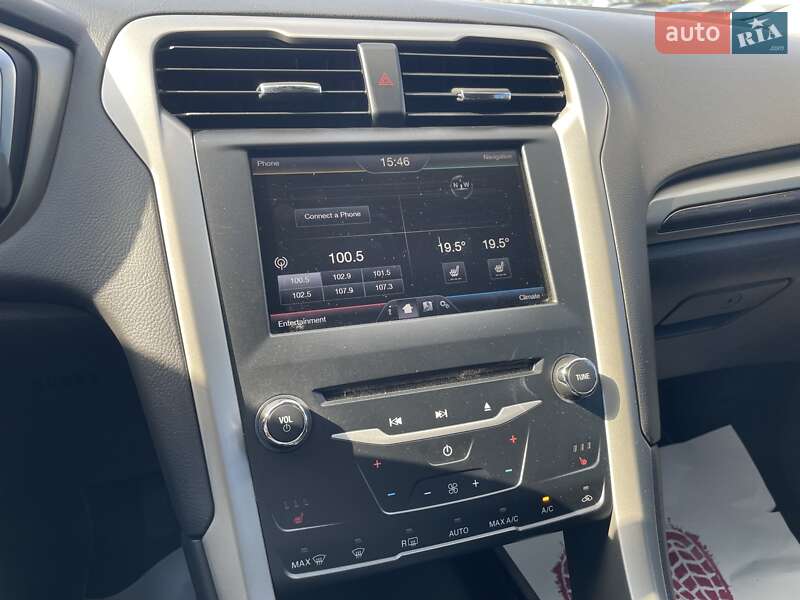 Седан Ford Fusion 2013 в Дніпрі