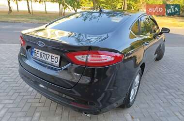 Седан Ford Fusion 2014 в 
