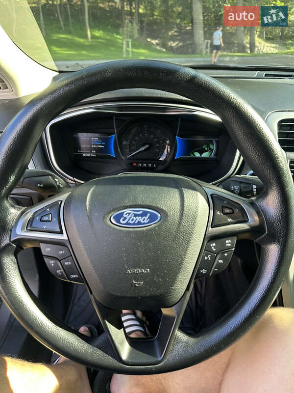 Седан Ford Fusion 2018 в Светловодске
