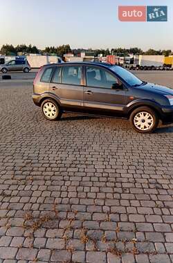 Хэтчбек Ford Fusion 2007 в 