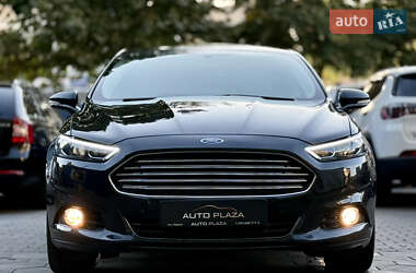 Седан Ford Fusion 2014 в 