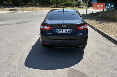 Седан Ford Fusion 2012 в 