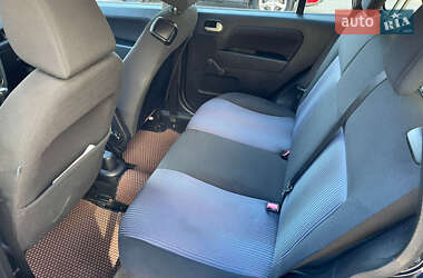 Хетчбек Ford Fusion 2007 в 