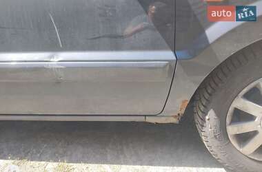 Хетчбек Ford Fusion 2010 в 
