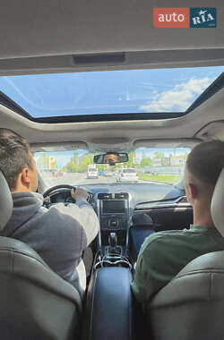 Седан Ford Fusion 2014 в 