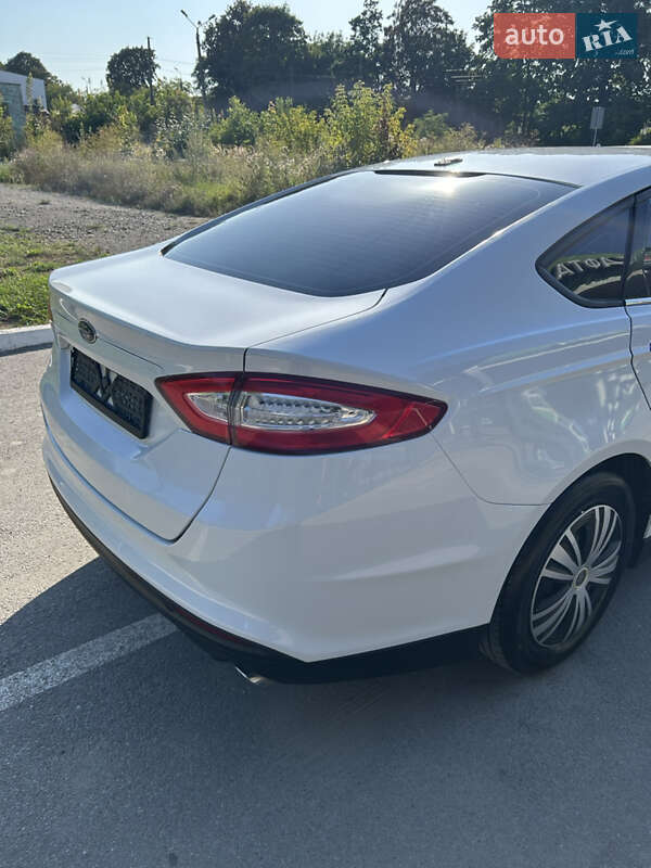 Седан Ford Fusion 2013 в Каменец-Подольском