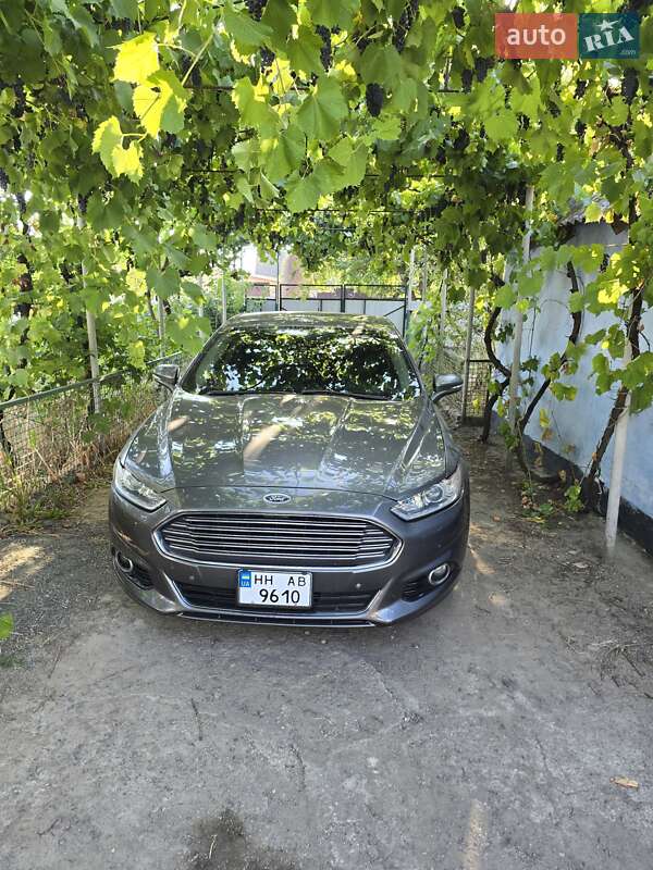 Седан Ford Fusion 2013 в Одессе