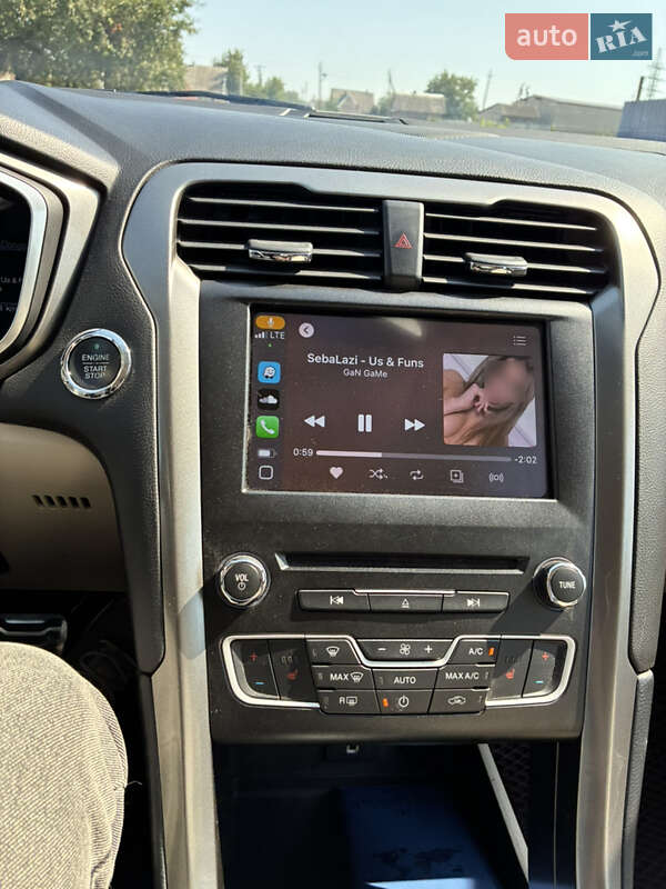 Седан Ford Fusion 2016 в Терновке