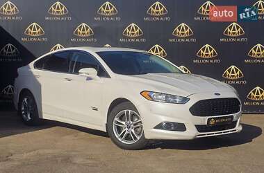 Седан Ford Fusion 2016 в Києві