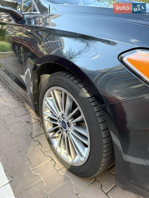 Седан Ford Fusion 2014 в Софиевской Борщаговке