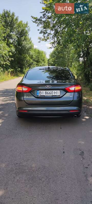 Седан Ford Fusion 2015 в Полтаве