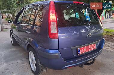 Хэтчбек Ford Fusion 2006 в 
