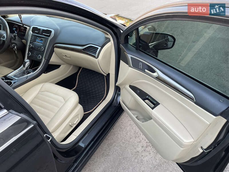 Седан Ford Fusion 2013 в Борисполе