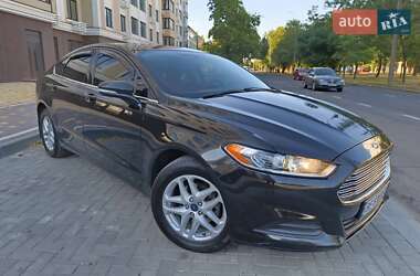Седан Ford Fusion 2014 в 
