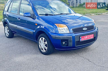 Хэтчбек Ford Fusion 2009 в 