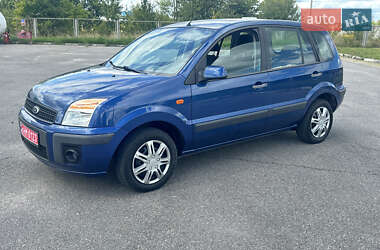 Хэтчбек Ford Fusion 2009 в 