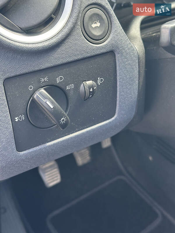 Хэтчбек Ford Fusion 2009 в Виннице
