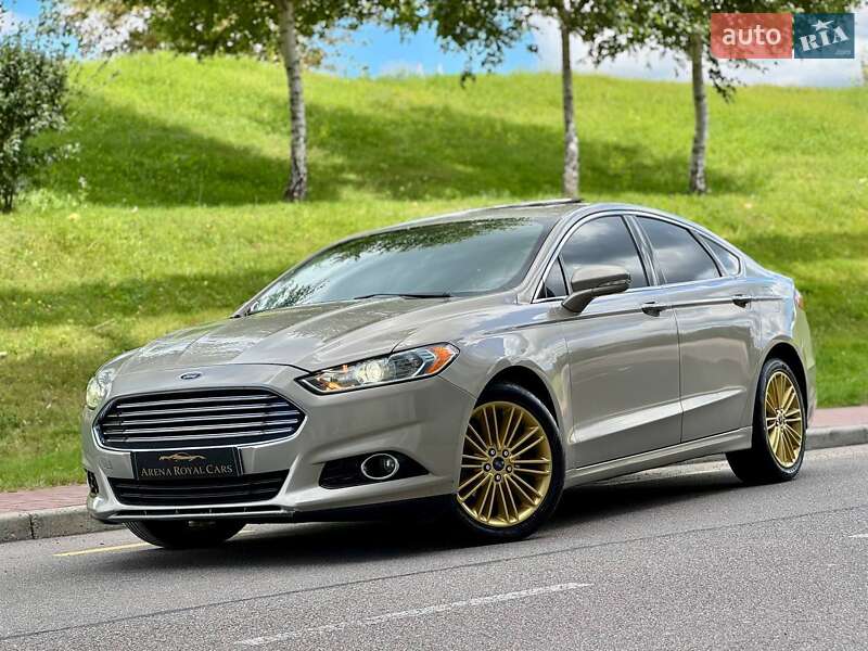 Ford Fusion 2015
