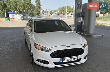 Седан Ford Fusion 2015 в Миколаєві