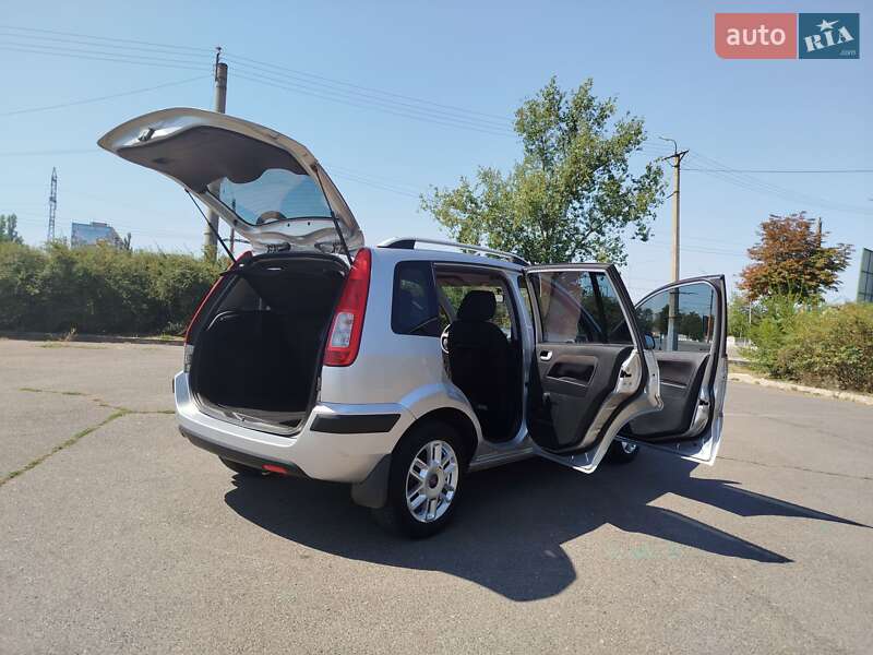 Хэтчбек Ford Fusion 2007 в Кривом Роге