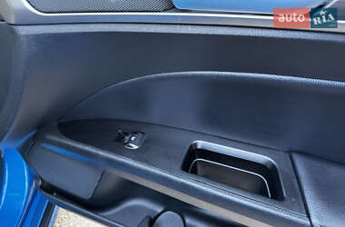 Седан Ford Fusion 2018 в 