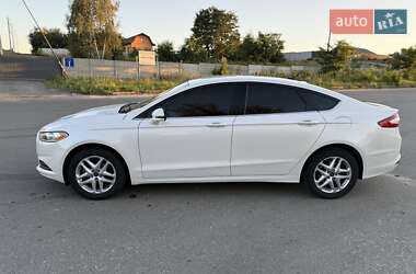 Седан Ford Fusion 2014 в 