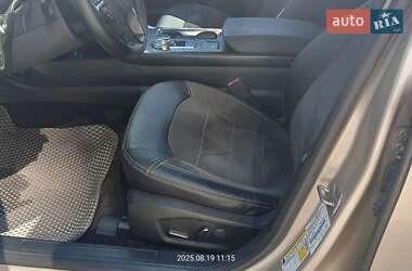 Седан Ford Fusion 2016 в 