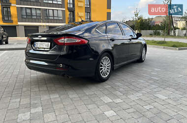 Седан Ford Fusion 2016 в 
