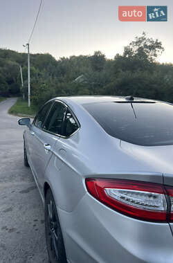 Седан Ford Fusion 2014 в 